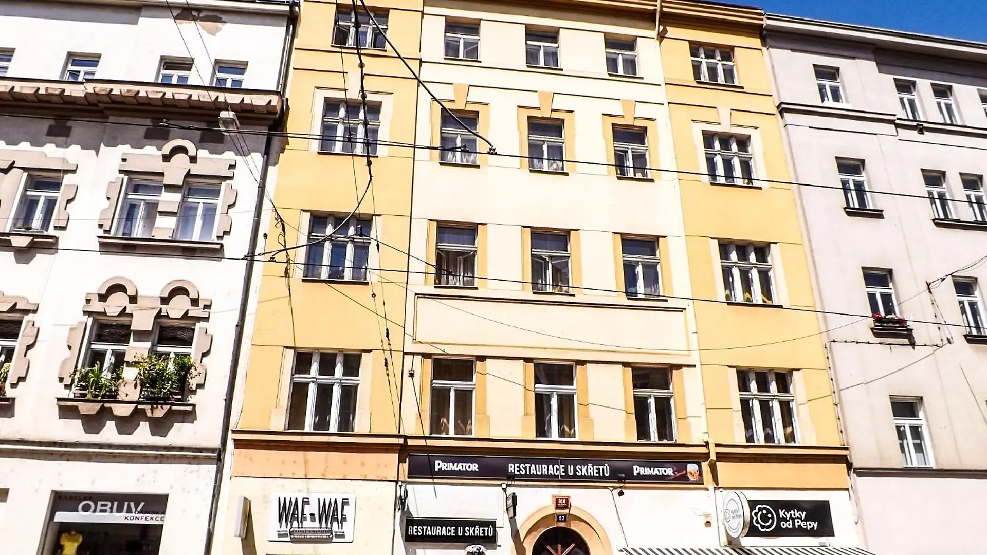 Homestay Utulny Podkrovni Pokoj R4 Prague Czech Republic